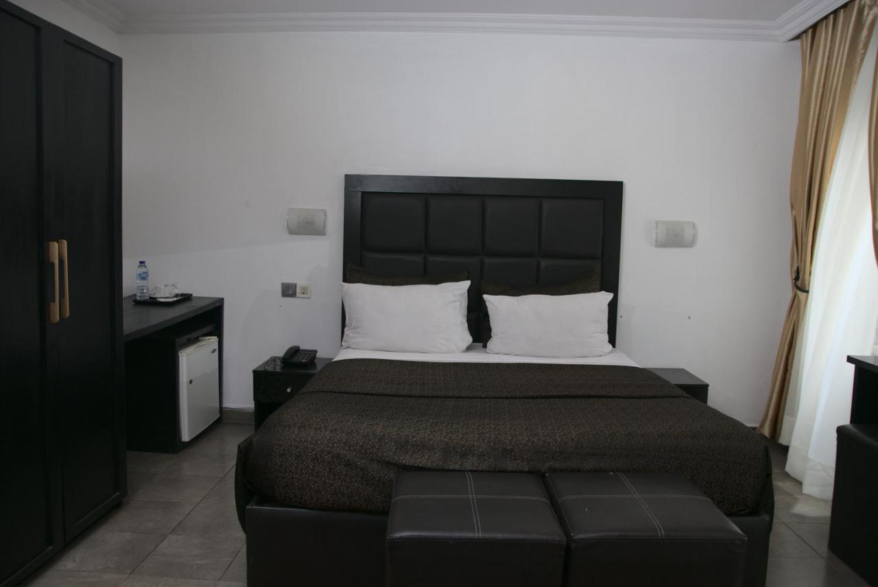 Angel Hotel Lagos Ngoại thất bức ảnh