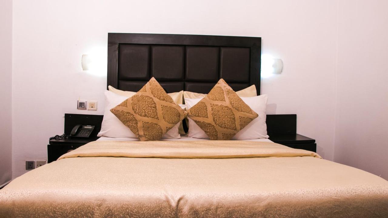 Angel Hotel Lagos Ngoại thất bức ảnh